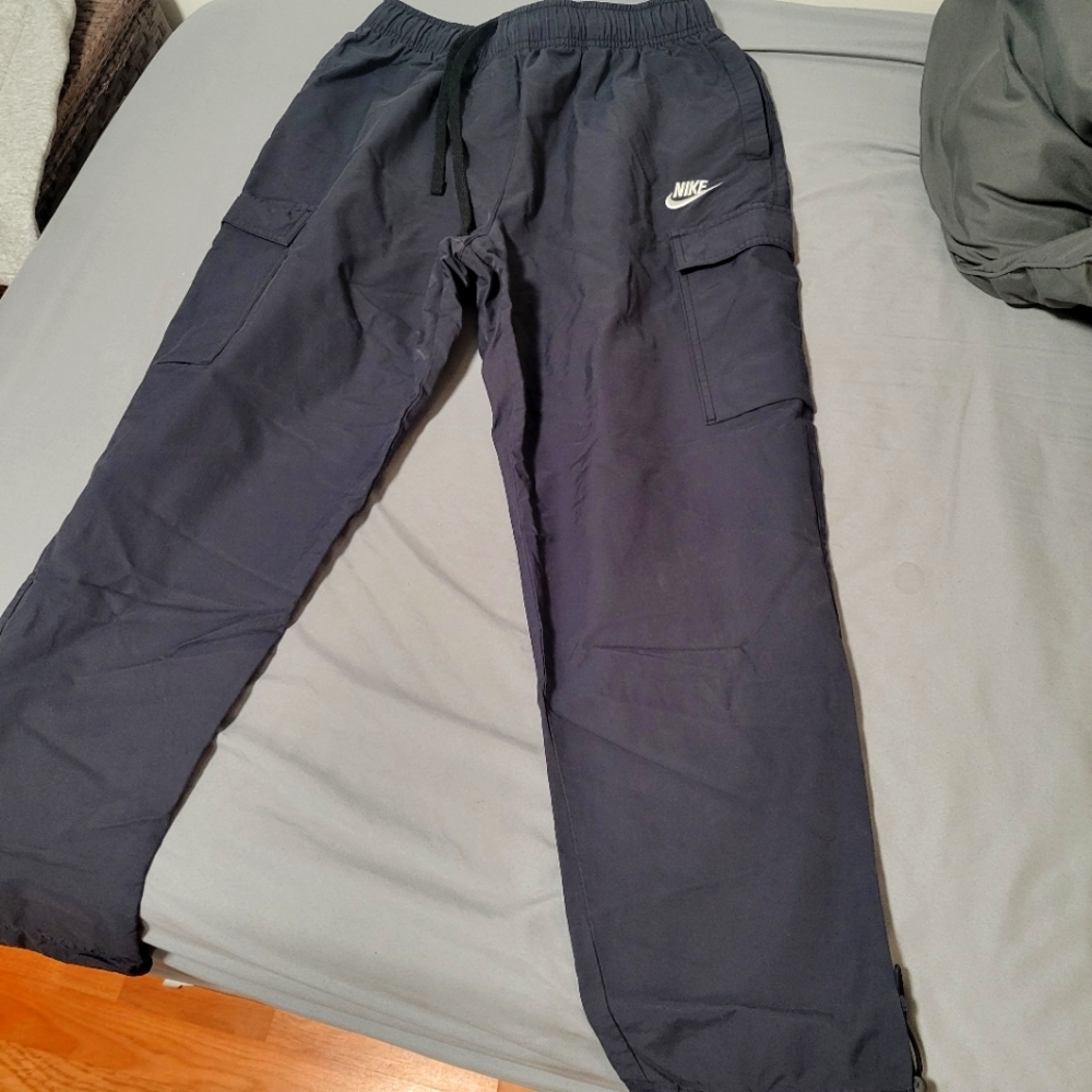 Nike nylon cargo joggers